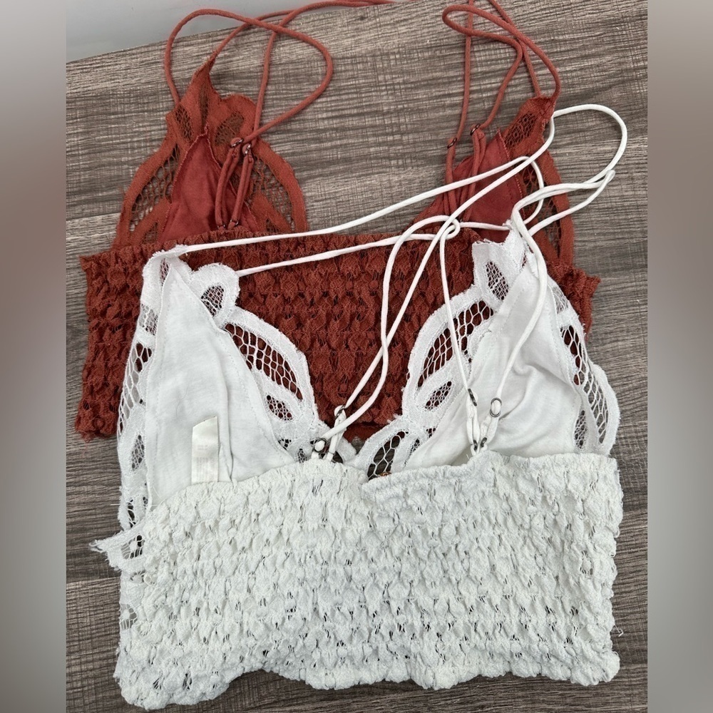 Free People (two) Adella lace bras. XS - Picture 2 of 9